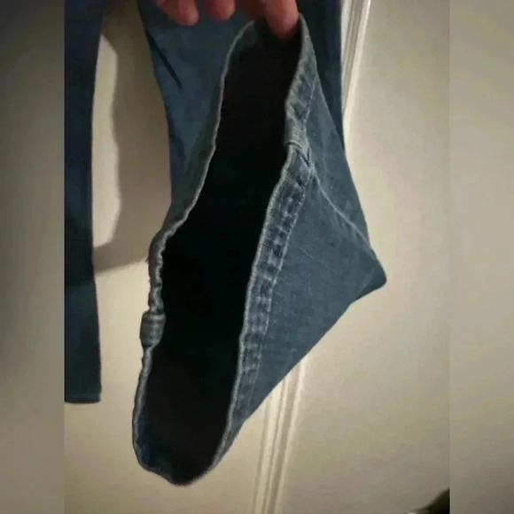 Levi's 545 Med. Wash Denim Jeans Size 10M Low Rise Bootcut Flare Y2K stretchy - Picture 4 of 8